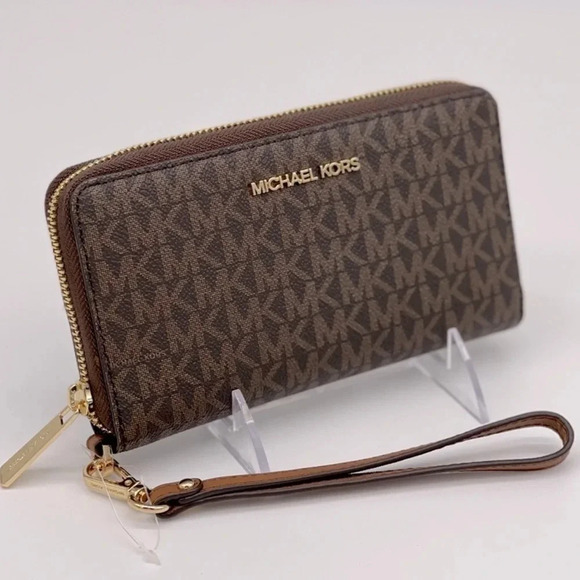 Michael Kors JST LG Flat MF Phone Case Brown - Picture 1 of 6